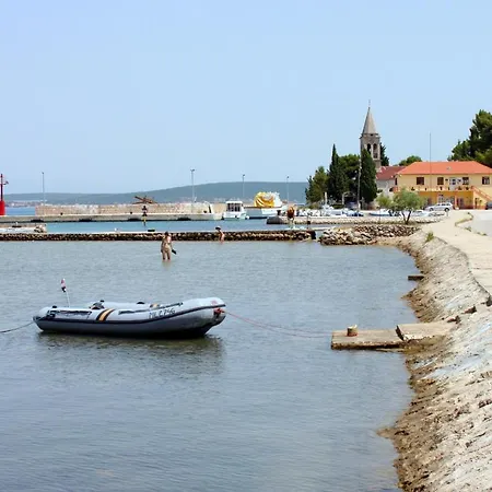 Appartamento With A Parking Space Zdrelac, Pasman - 8396 Ždrelac